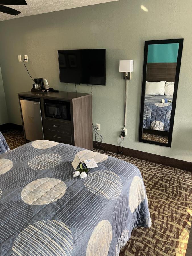 Brandon Motor Lodge Bagian luar foto